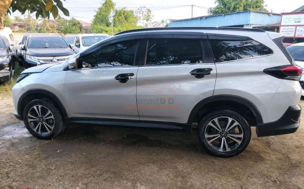 DAIHATSU  TERIOS  R