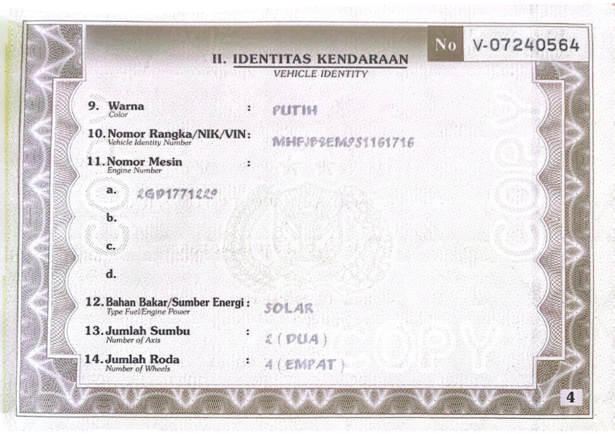 TOYOTA INNOVA 2.4 G