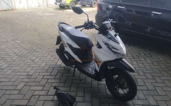 HONDA  BEAT STREET