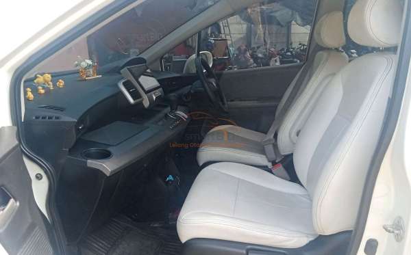 HONDA FREED GB3 1.5 E