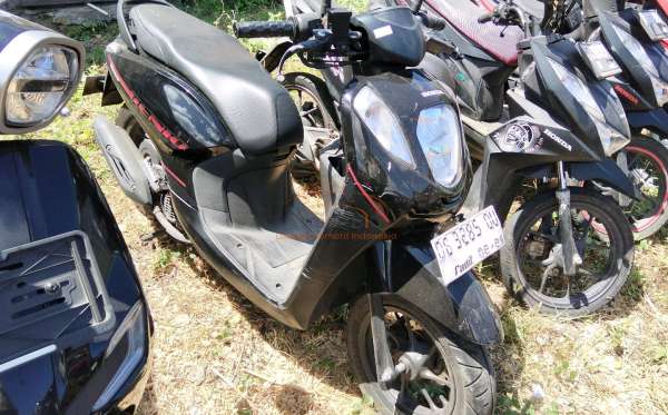HONDA  GENIO