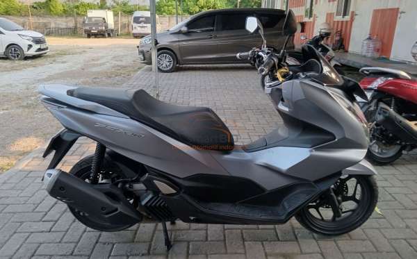 HONDA PCX 160