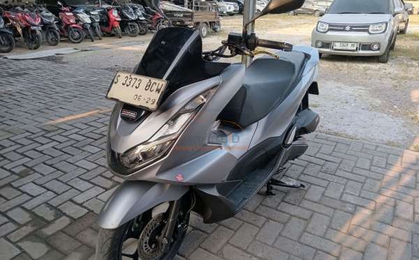 HONDA PCX 160