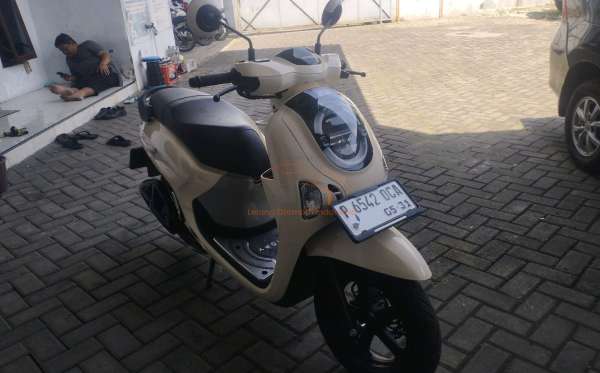 HONDA SCOOPY