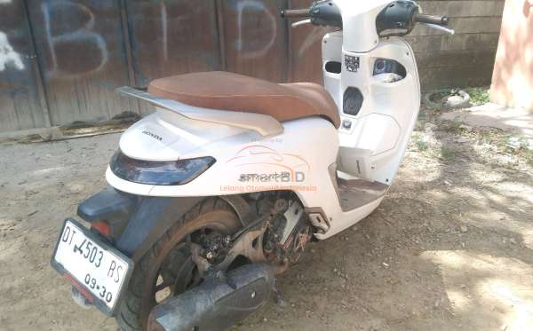 HONDA STYLO