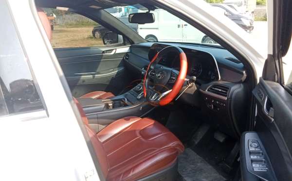 HYUNDAI LX2    CRDI