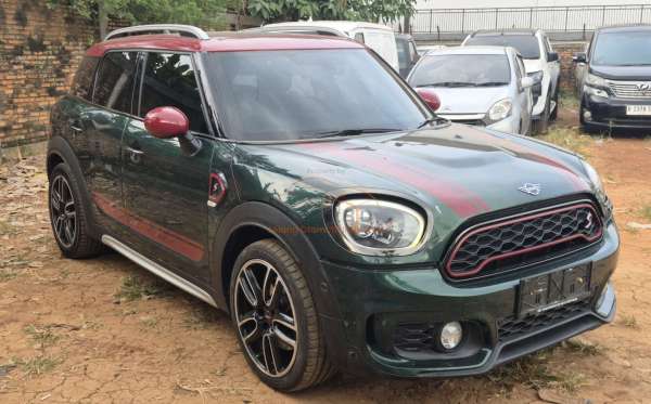 MINI COOPER COUNTRYMAN