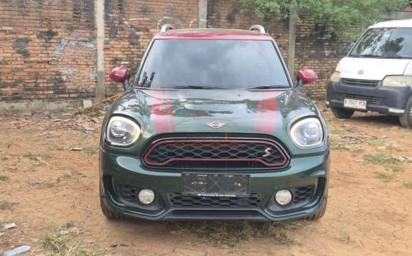 MINI COOPER COUNTRYMAN