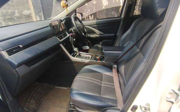 MITSUBISHI XPANDER CROSS 1.5 L
