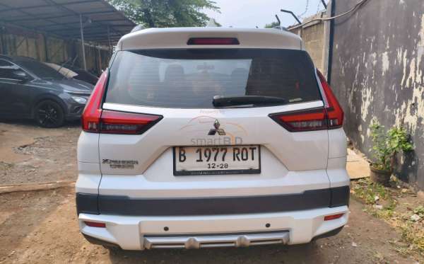 MITSUBISHI XPANDER CROSS 1.5 L