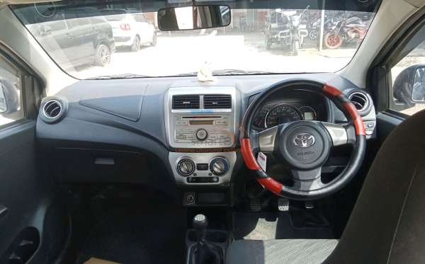 TOYOTA  AGYA  1.0 G