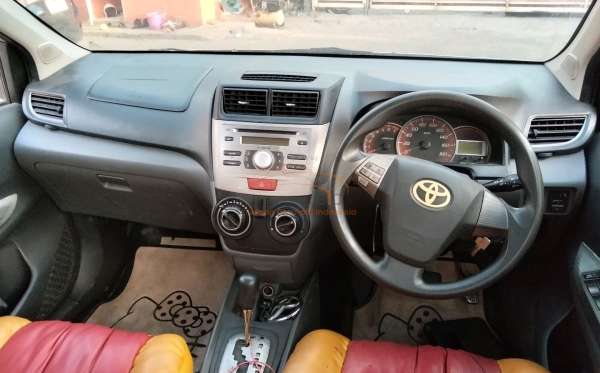 TOYOTA  AVANZA VELOZ 1.5
