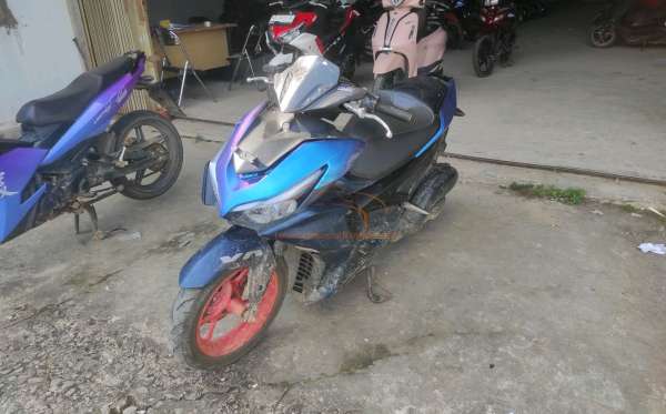 YAMAHA AEROX 155
