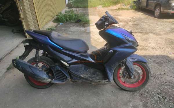 YAMAHA AEROX 155