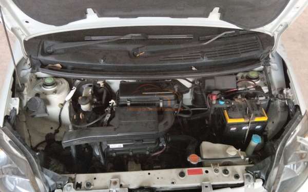 DAIHATSU AYLA