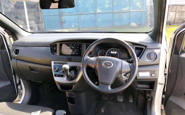 DAIHATSU SIGRA