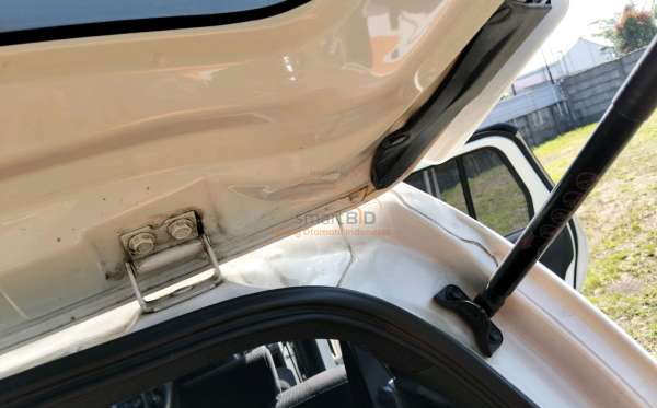 DAIHATSU SIGRA