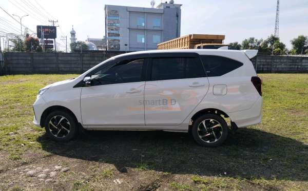 DAIHATSU SIGRA