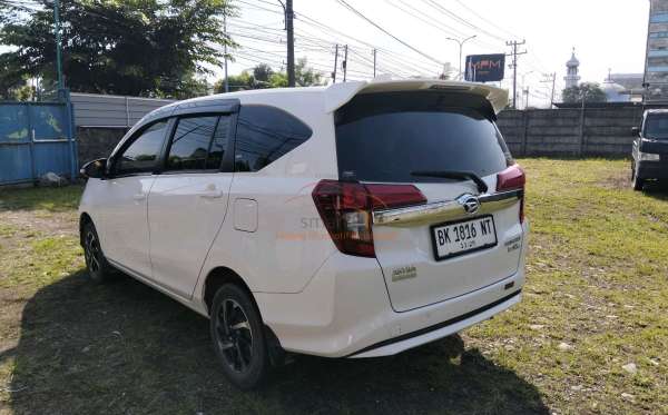 DAIHATSU SIGRA