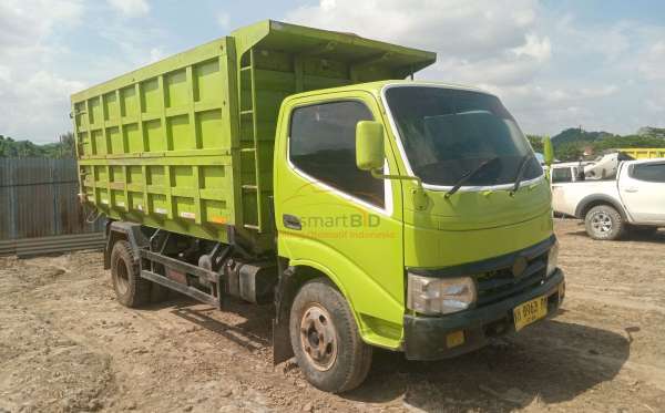 HINO 342R