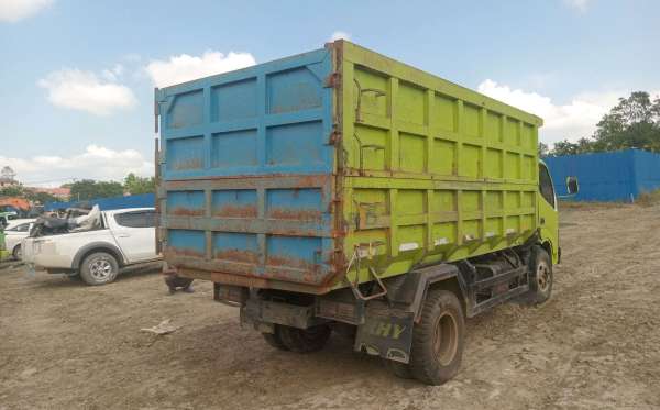 HINO 342R