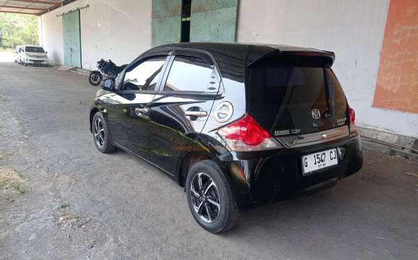 HONDA BRIO