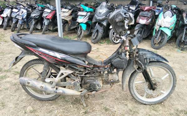 HONDA REVO X