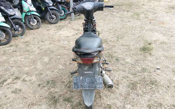 HONDA REVO X