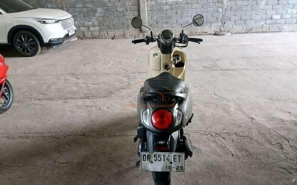 HONDA  SCOOPY