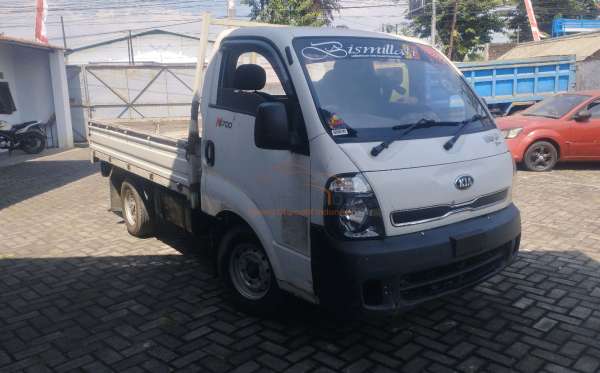 KIA K 2700