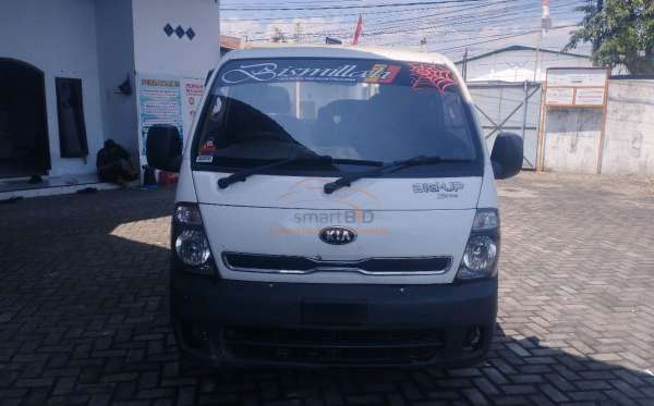 KIA K 2700
