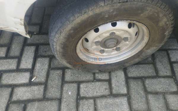 KIA K 2700