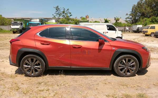 LEXUS 200