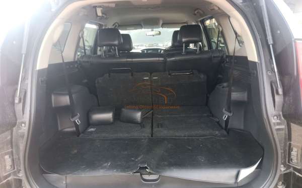 MITSUBISHI PAJERO SPORT 2.5L EXCEED (4X2)