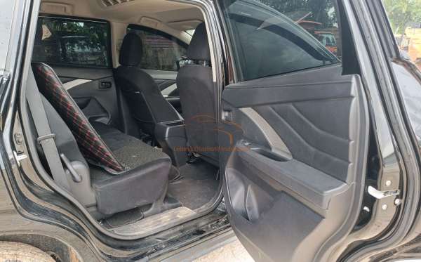 MITSUBISHI  XPANDER  GLS