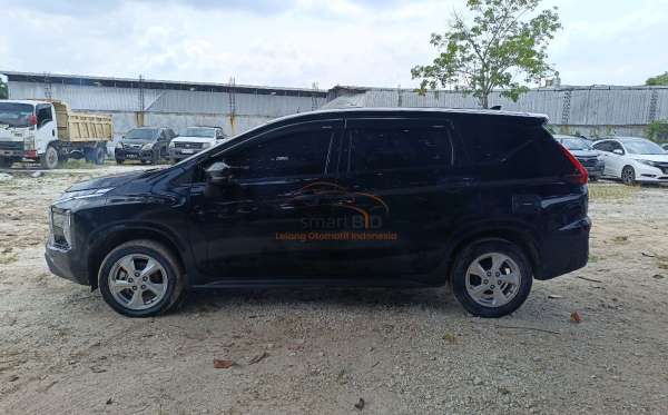 MITSUBISHI  XPANDER  GLS