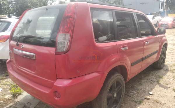 NISSAN X TRAIL 2.5