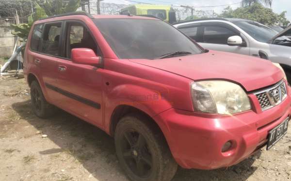 NISSAN X TRAIL 2.5