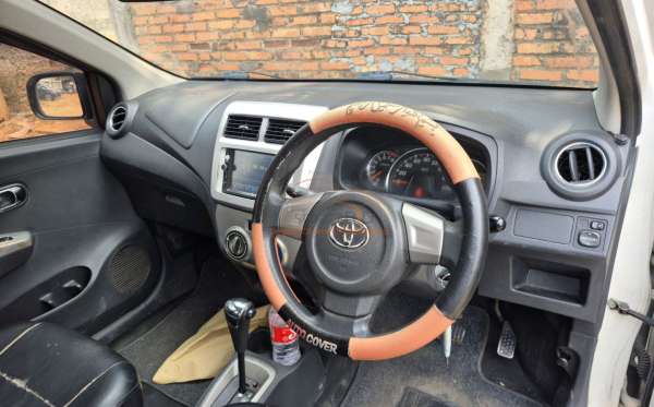 TOYOTA AGYA G A/T
