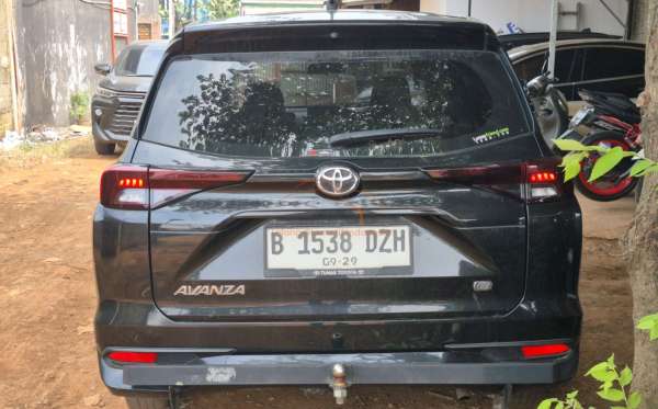 TOYOTA  AVANZA  1.3 E