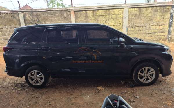 TOYOTA  AVANZA  1.3 E