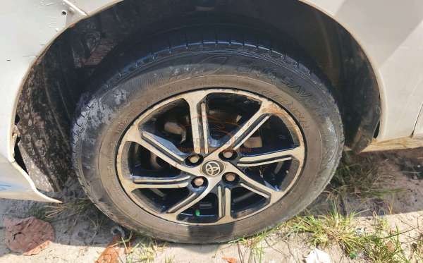 TOYOTA  CALYA  1.2 E STD