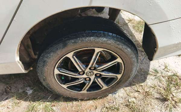 TOYOTA  CALYA  1.2 E STD