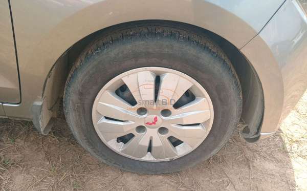 WULING CONFERO 1.5 DB MY (4X2)