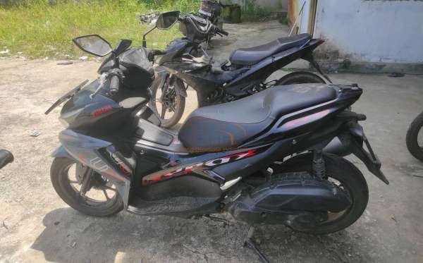 YAMAHA  AEROX 155