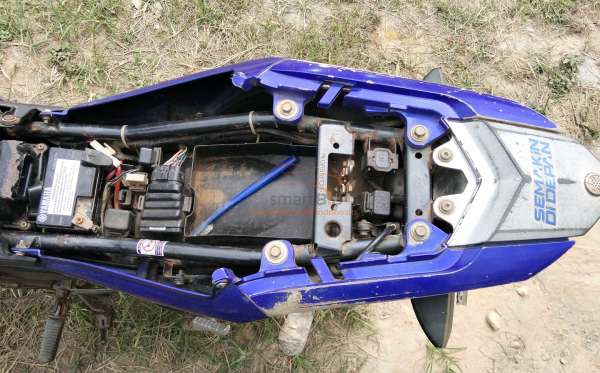 YAMAHA VIXION MOVISTAR