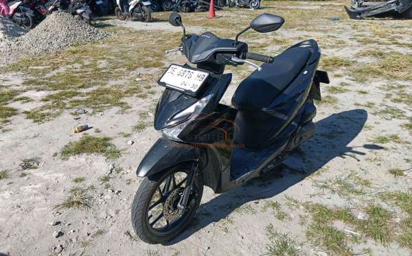 HONDA  BEAT
