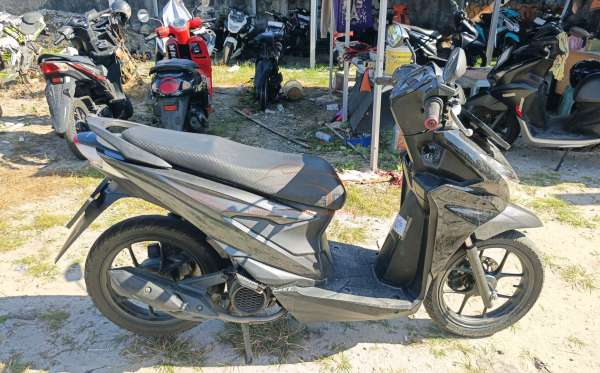 HONDA  BEAT