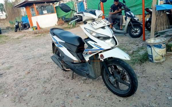 HONDA  BEAT