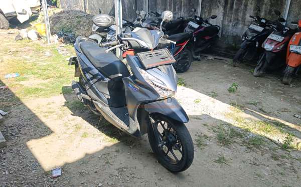HONDA  BEAT